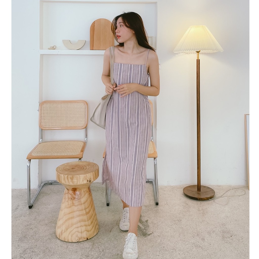 Váy Fabric Holic suông họa tiết Sọc