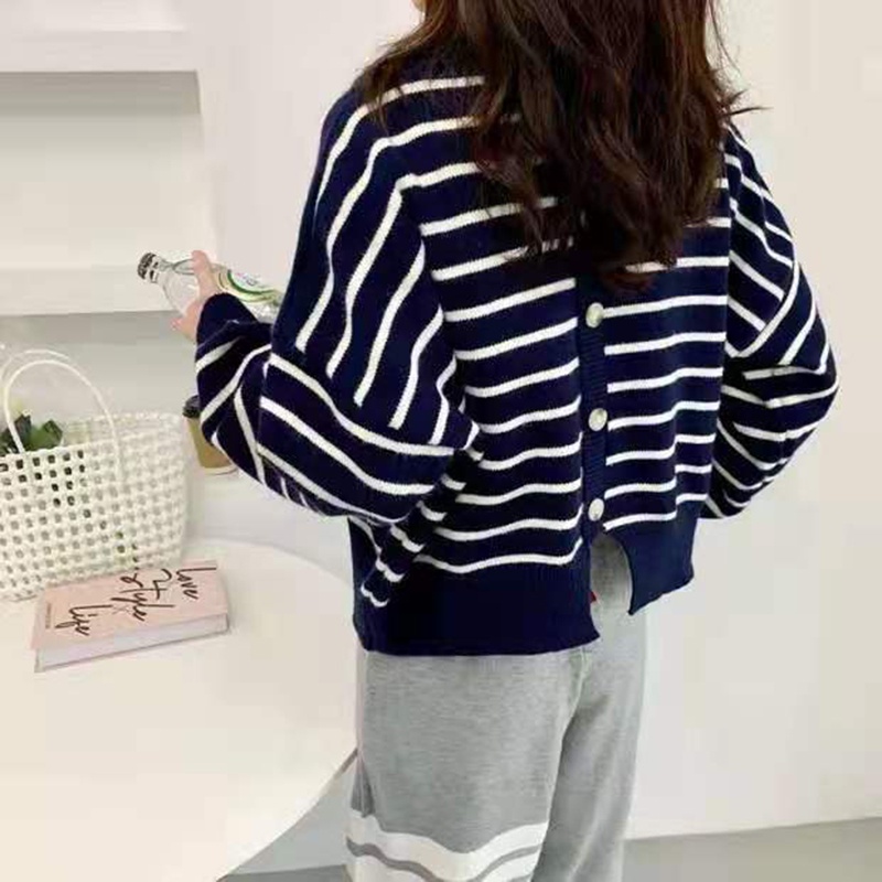Áo IELGY dáng rộng họa tiết sọc thời trang Hàn Quốc
