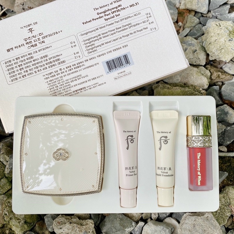 Phấn phủ Whoo đông y Hoàng Cung