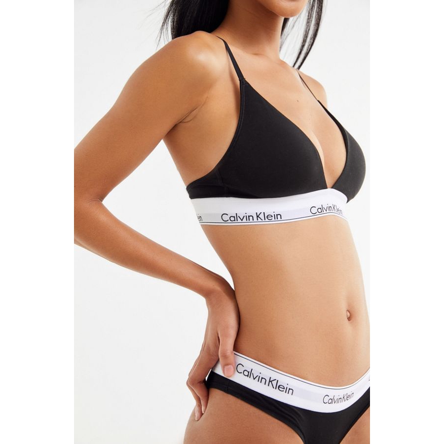 Áo Ngực Thể Thao Có Mút Đệm QF5650 Calvin Klein / CKS