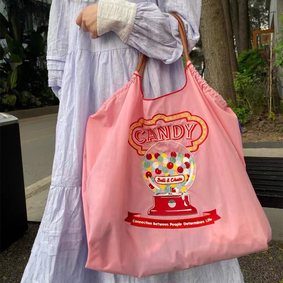 Túi Xách Vải Oxford Cỡ Lớn Thêu Họa Tiết Có Dây Đeo Vai Thời Trang