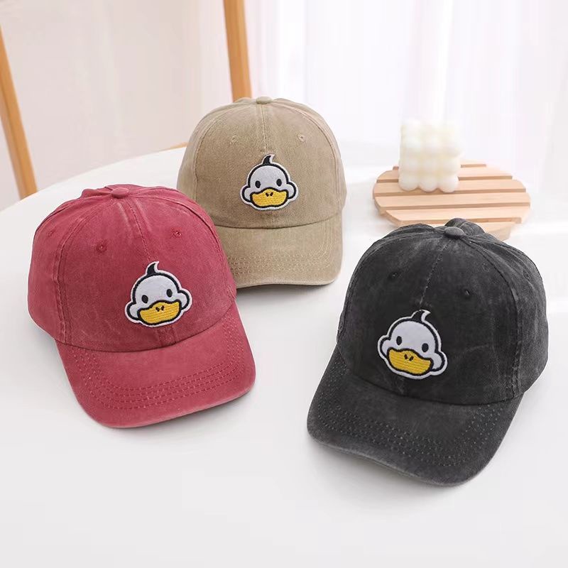 Mũ Lưỡi Trai Che Nắng Thêu Hình Chú Vịt Kiểu Hàn Quốc Dễ Thương Cho Bé