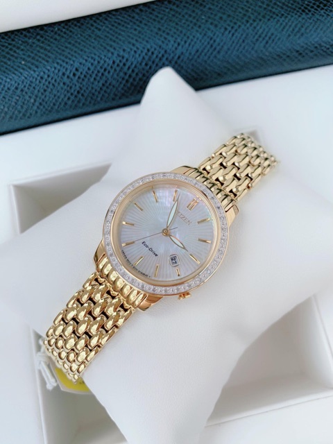 Đồng hồ nữ Eco-Drive Ươmen’s CM5005