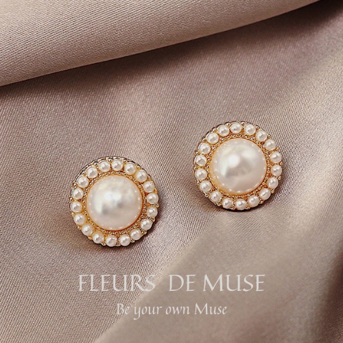 Khuyên tai hạt trai viền trai cổ điển Fleurs de Muse