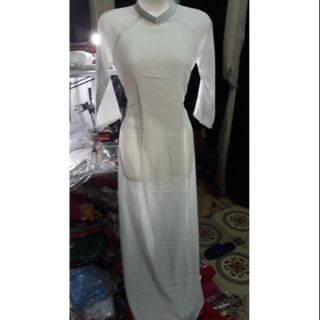 Áo dài trắng kem kèm quần