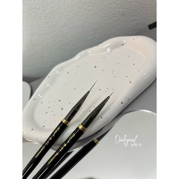 Cọ vẽ Gel Niao đen các mẫu