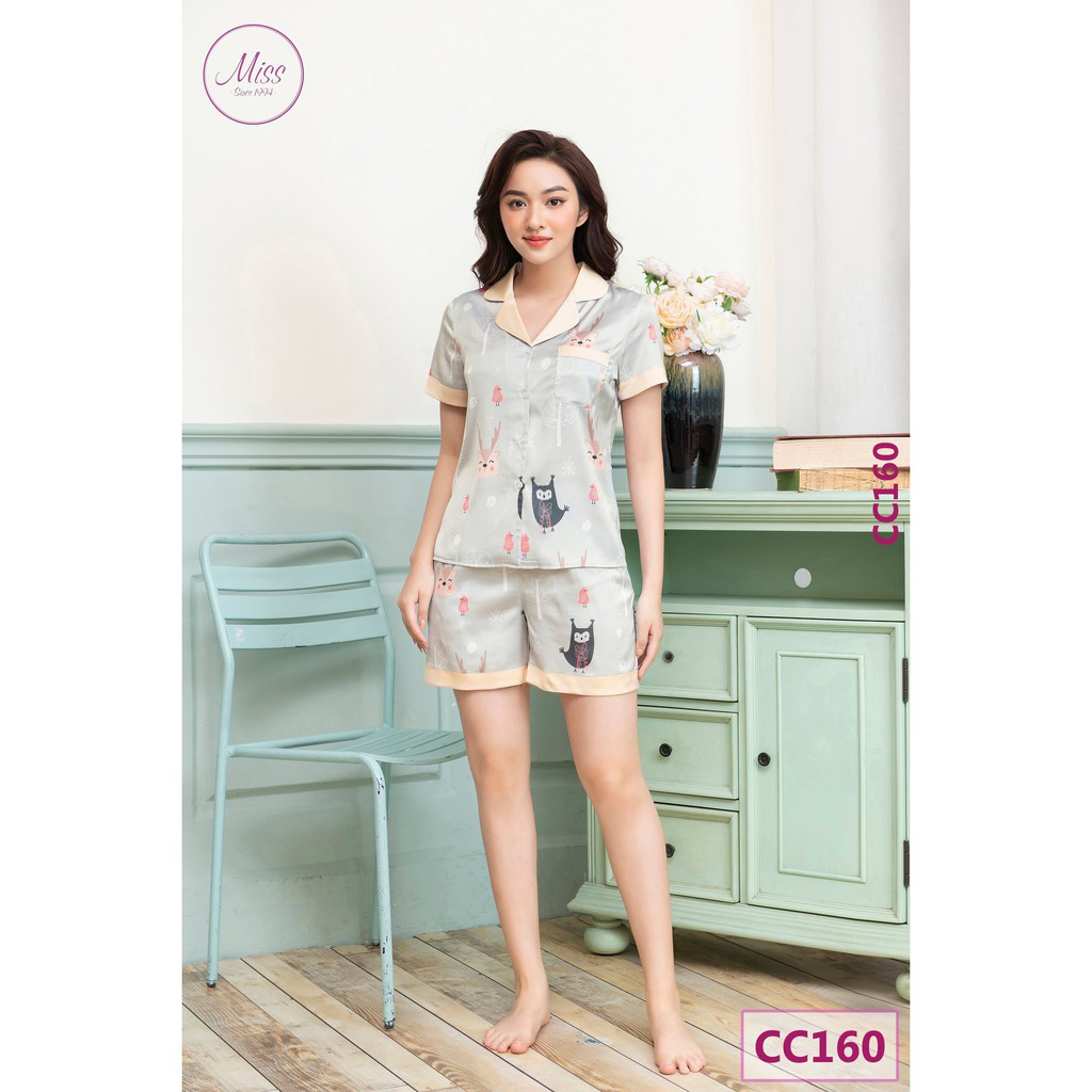 Bộ đồ ngủ lụa cao cấp - Đùi Tuần Lộc - CC160