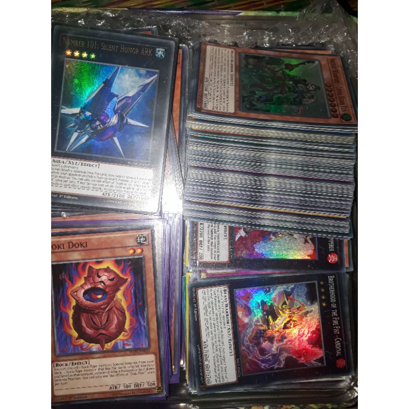 50 lá bài Yugioh  (Thanh lý ngẫu nhiên)