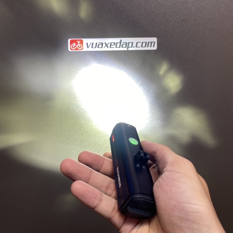 Đèn trước xe đạp Rockbros D3-1000 siêu sáng 1000 Lumen Pin 4800mAh Chống nước Sạc USB