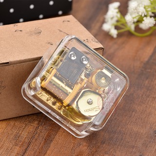 Hộp nhạc dây cót mica