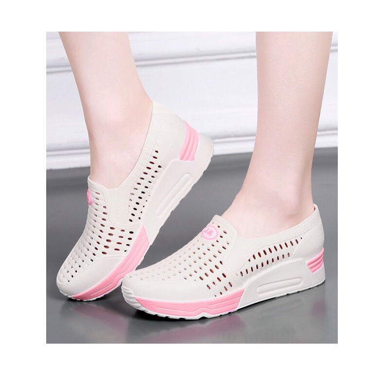 [Mã FAGREEN245 giảm tới 30K đơn 99K] (HOT 2021) Giày nhựa nữ cao cấp siêu nhẹ, siêu êm - SB64 | BigBuy360 - bigbuy360.vn