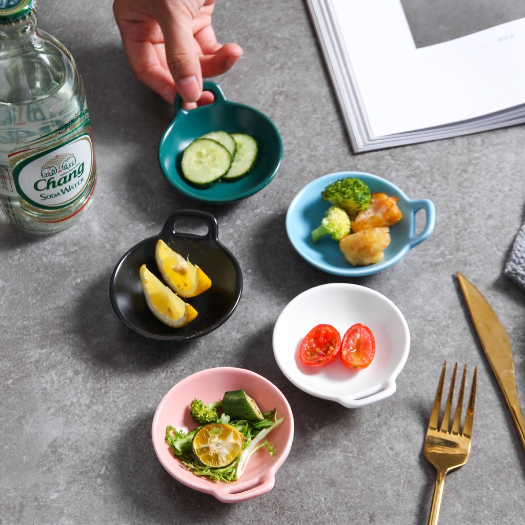 Đĩa sứ ăn dặm hình tròn tai đơn cho bé siêu xinh