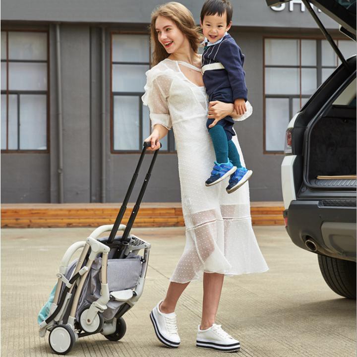 Xe đẩy em bé công nghệ mới có thể xếp gọn thành vali kéo - Home and Garden