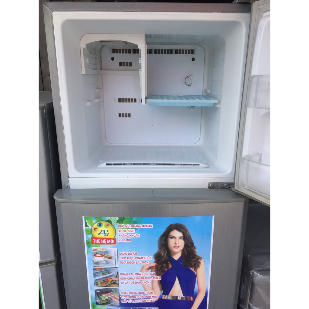 Tủ lạnh Samsung 216 lít, tủ hoạt động tốt