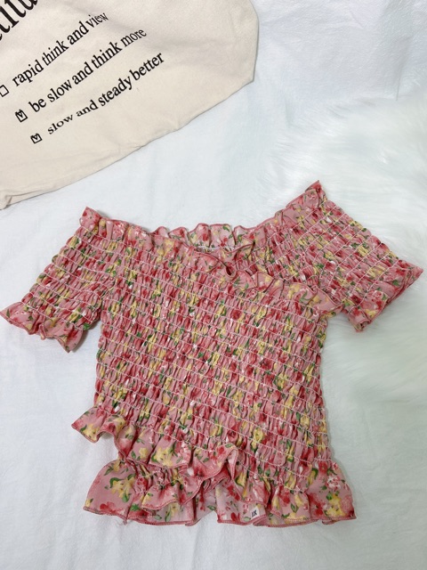 ÁO CROPTOP HOA NHÚN ĐẮP CHÉO TAY NGẮN | Áo nữ | áo kiểu By bear.story