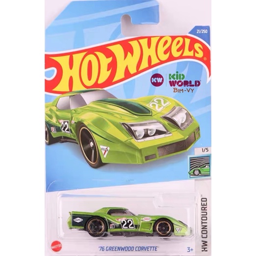 Xe mô hình Hot Wheels basic '76 Greenwood Corvette HCW80.