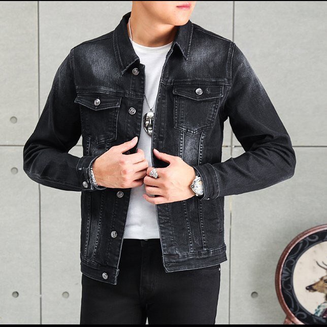 Áo khoác jean nam màu đen có túi cài nút,áo khoác ngoài chất liệu vải denim hàng cao cấp,áo khoác cổ bẻ T-FASHION SHOP