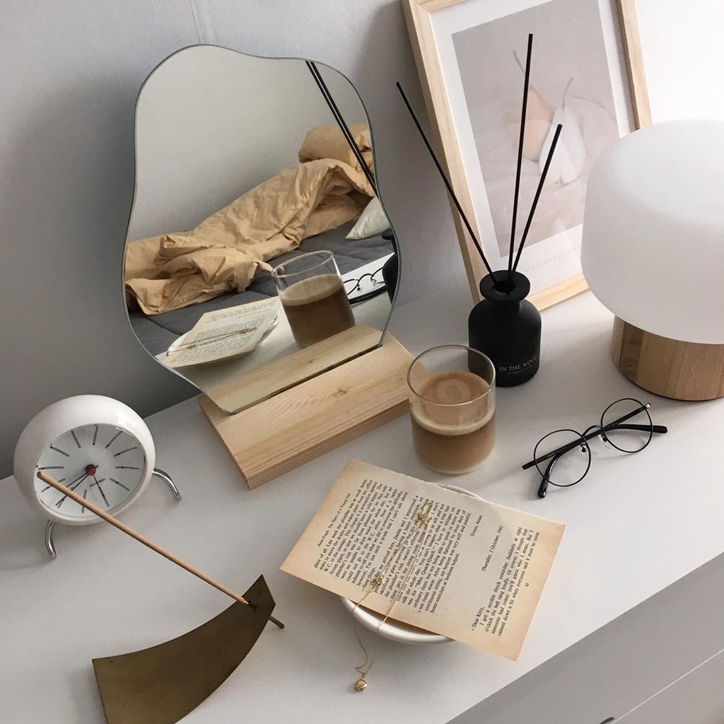 Gương để bàn trang điểm hình đám mây và hạt đậu đế gỗ decor phòng xinh xắn - Peehomedecor