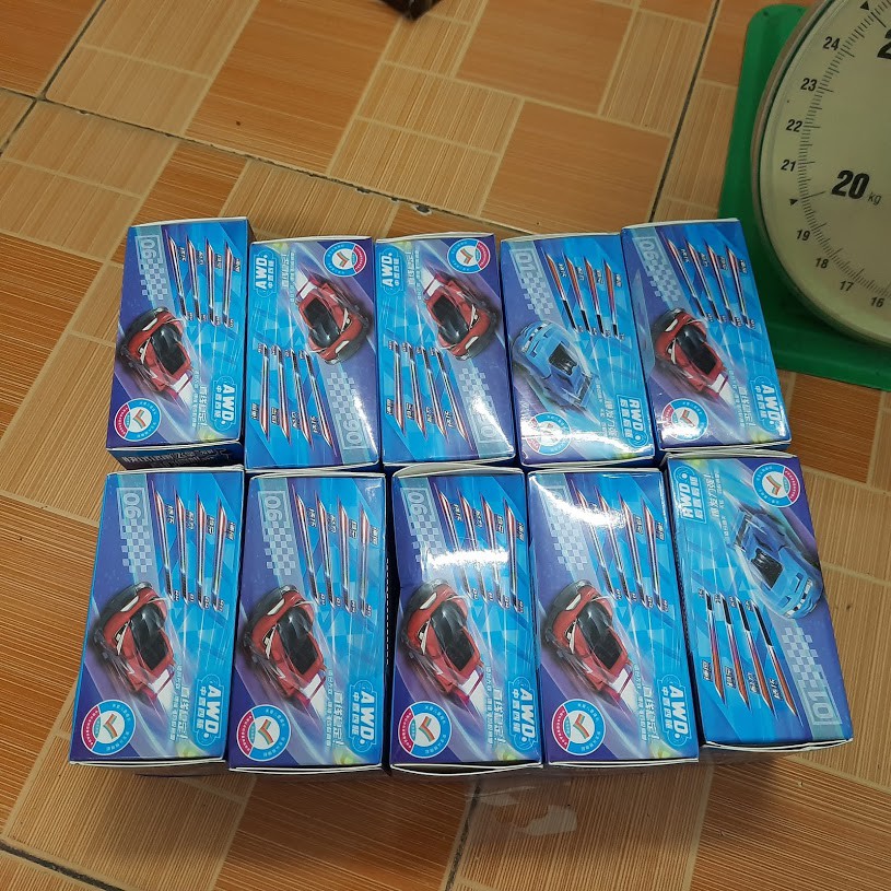 Ô tô Spark Siêu Tốc bằng hợp kim Tay đua siêu hạng xe ô tô đồ chơi trẻ em (không kèm bệ phóng)