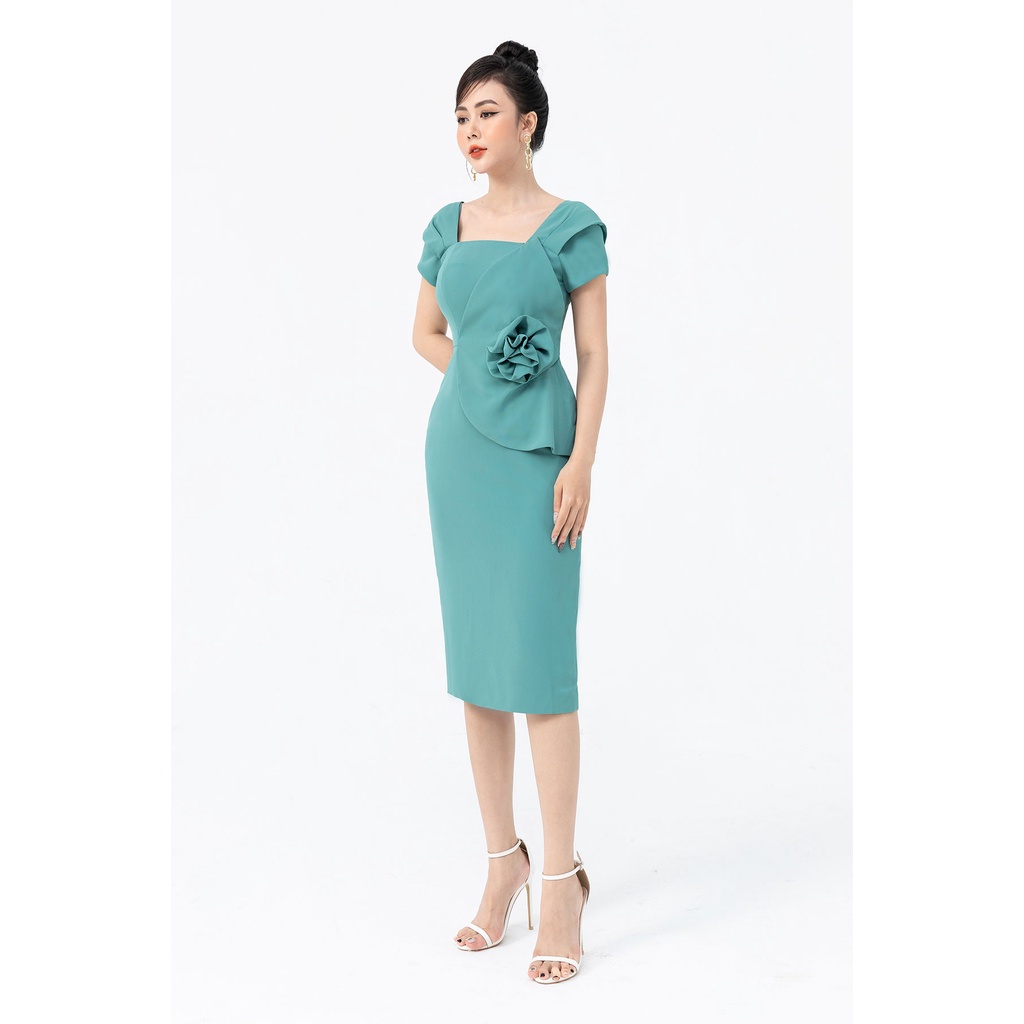 Đầm Dạ Hội SHE'S BACK Dáng Ôm Hoa Eo S63F21Q024