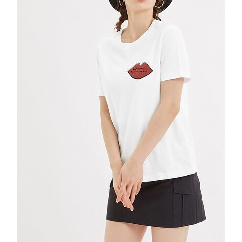 Áo Thun Cotton Nữ Hiệu GU Hình Môi Chính Hãng 100% - GU Shop