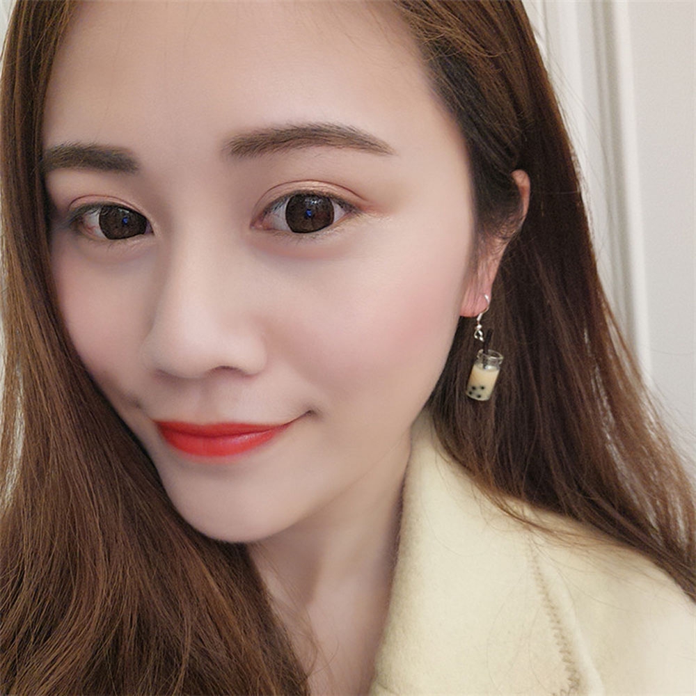 Khuyên tai hình chai trà sữa dễ thương dành cho nữ