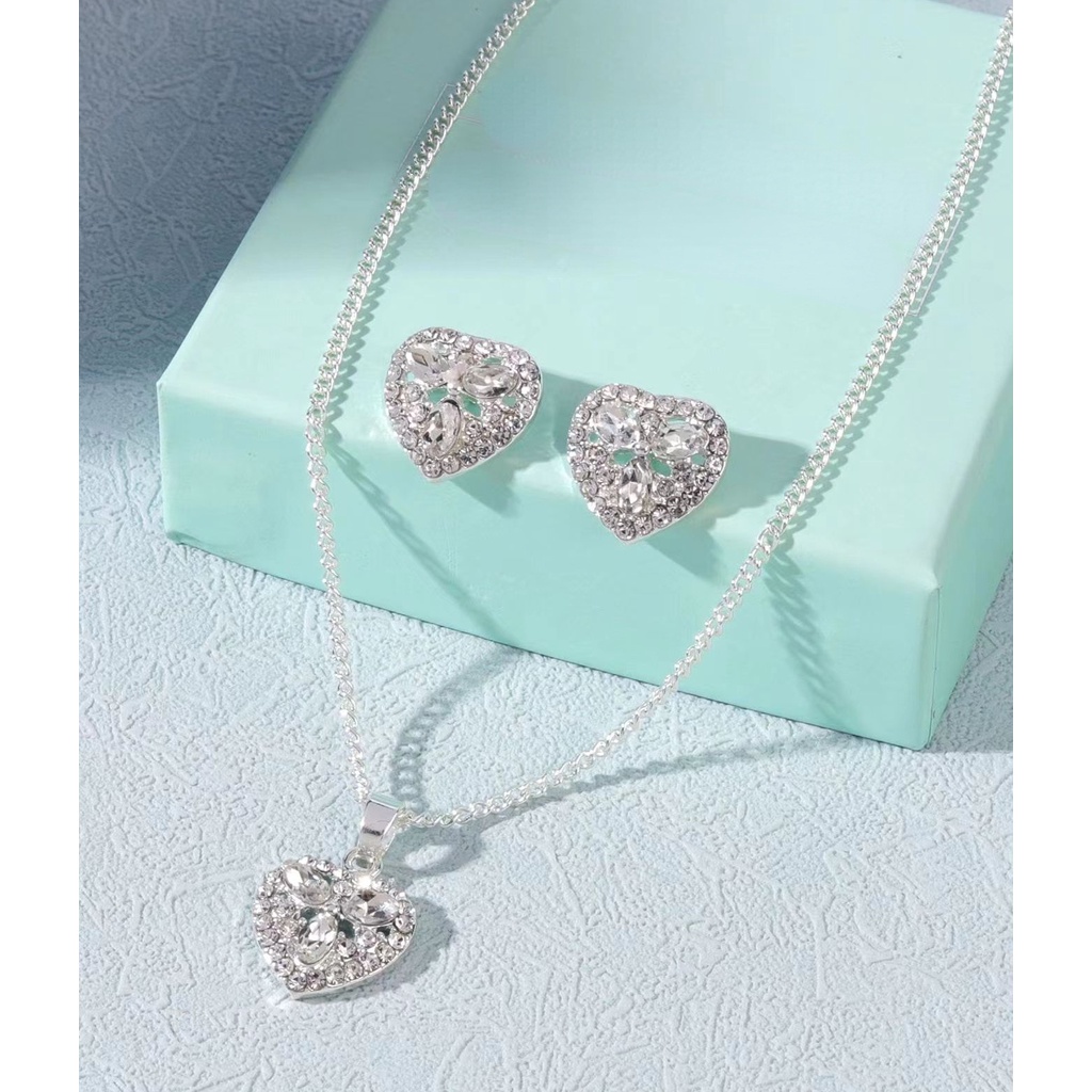 Bộ Vòng cổ + Bông Tai Mạ Bạc Đính Đá Zircon Hình Trái Tim Thời Trang