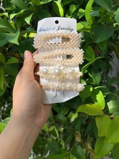 Combo khách sỉ lộn xộn