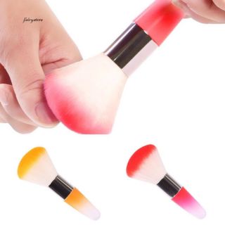 CỌ PHỦI BỤI MÓNG