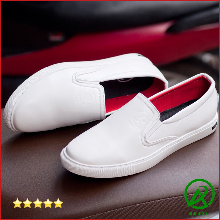 Giày Slip On Nam Da Phong Cách Đơn Giản Màu Trắng Aroti M498-TRANG sp11