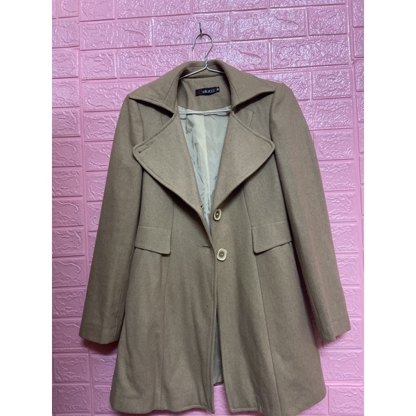 Áp khoác mangto dạ