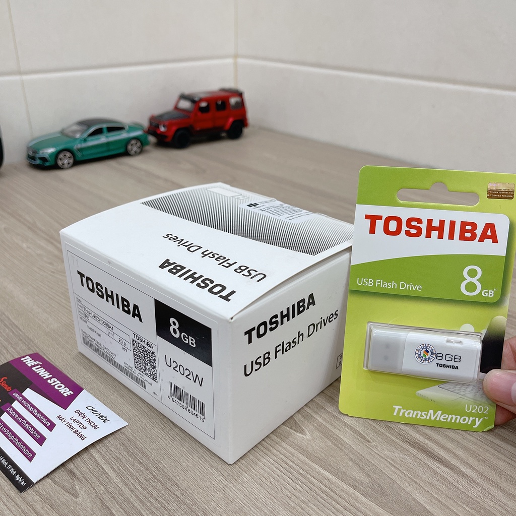 USB Toshiba 8G mã U202 Hàng chính hãng FPT