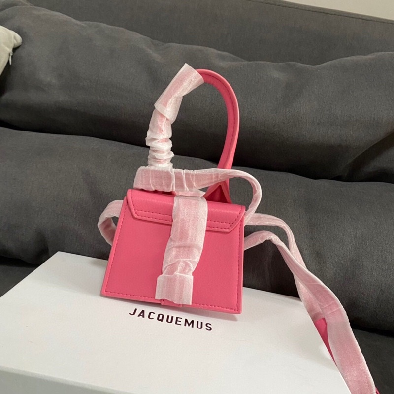 Túi xách Jacquemus sz 13 và 17 chất da bò