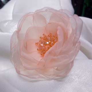 Hoa voan đính kết, làm cài áo..