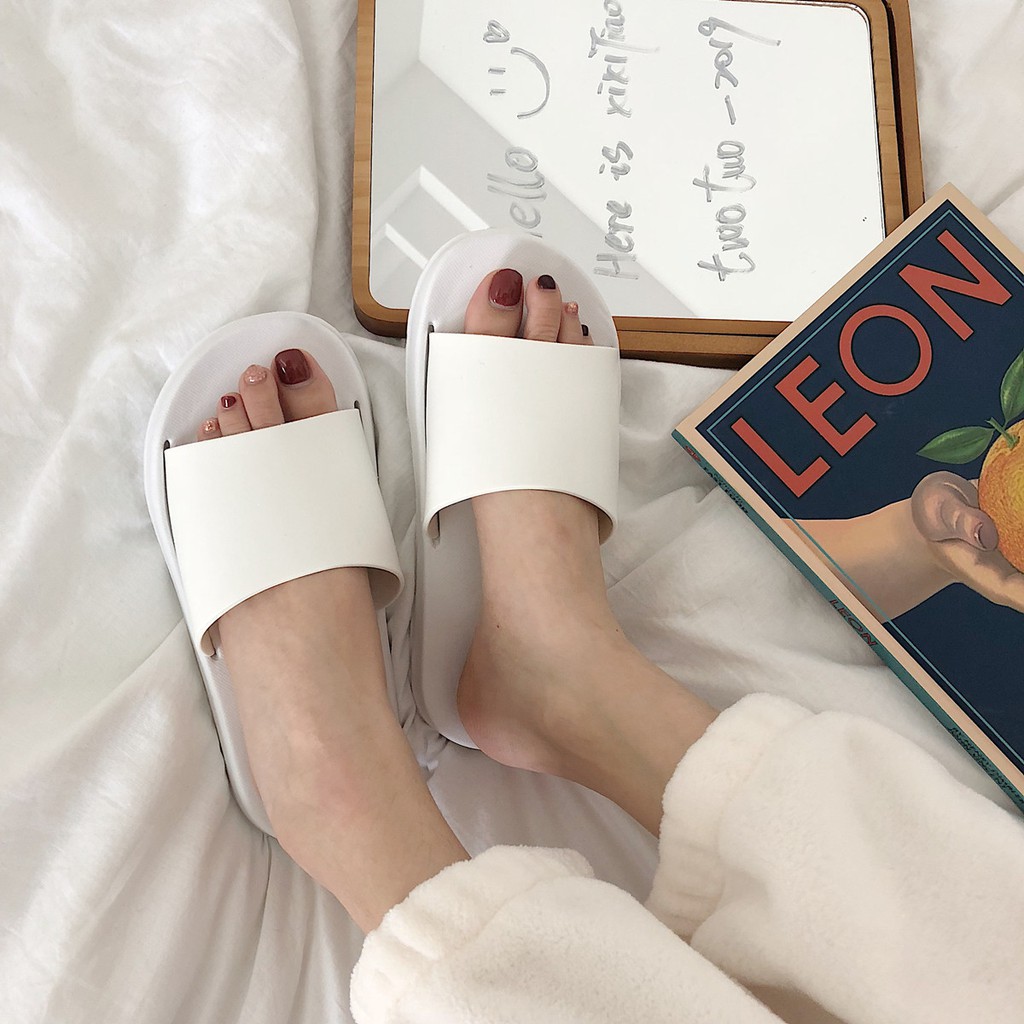 1C02 Dép size đôi quai ngang cơ bản xuyên đế nữ thời trang giầy thể thao êm chân thoáng mát | BigBuy360 - bigbuy360.vn