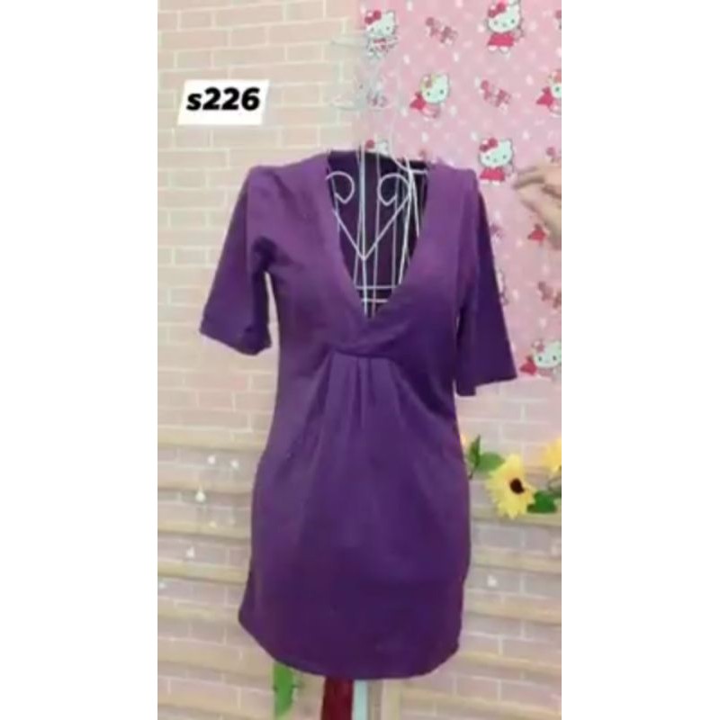 áo váy cổ V rộng. S226