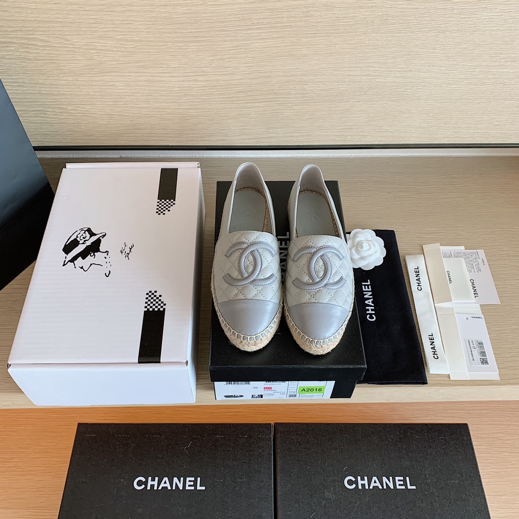 Giày Lười Da Cừu Đế Bằng Thiết Kế Mới Thời Trang Dành Cho Nữ