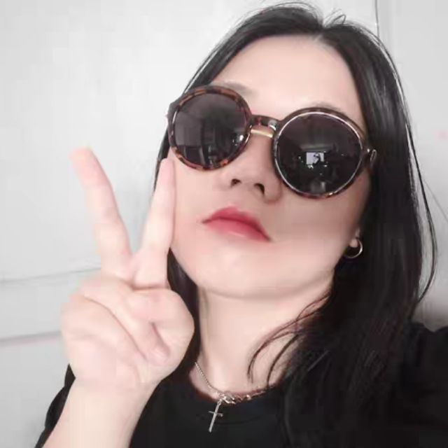 Kính mát Asos round sunglasses with dou