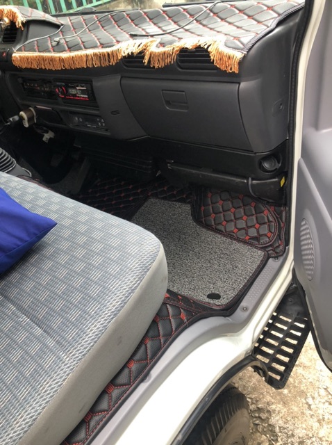 THẢM LÓT SÀN XE TẢI ISUZU QKR BẲNG DA 6D