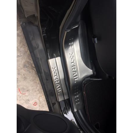 Ốp bậc trong ngoài Xtrail