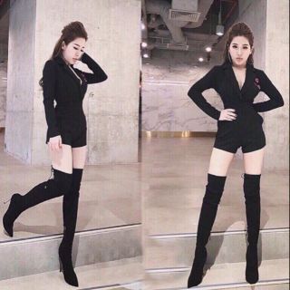 Jumsuit in hình môi cổ vest cực xinh