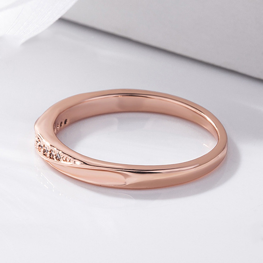 Nhẫn Đính Hôn Đính Đá Cz Hình Khối Lập Phương