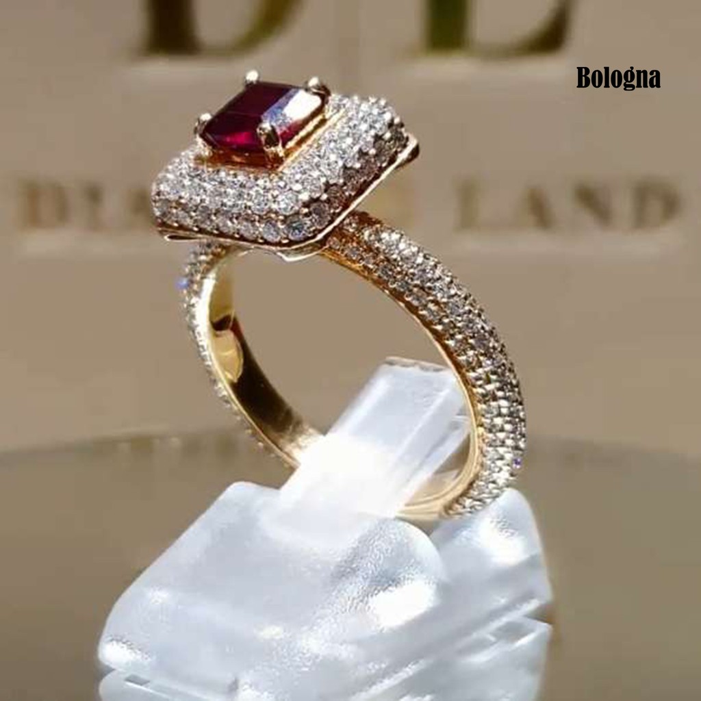 Nhẫn Đính Kim Cương Giả Thời Trang Cho Nữ