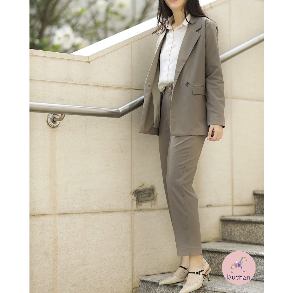Áo khoác blazer mẫu mới vải cao cấp đứng form 2 lớp vest suit nữ RUCHAN