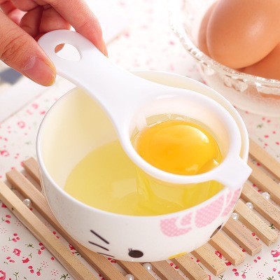 Dụng cụ tách lòng trắng trứng cho bé ăn dặm, làm bánh tiện lợi