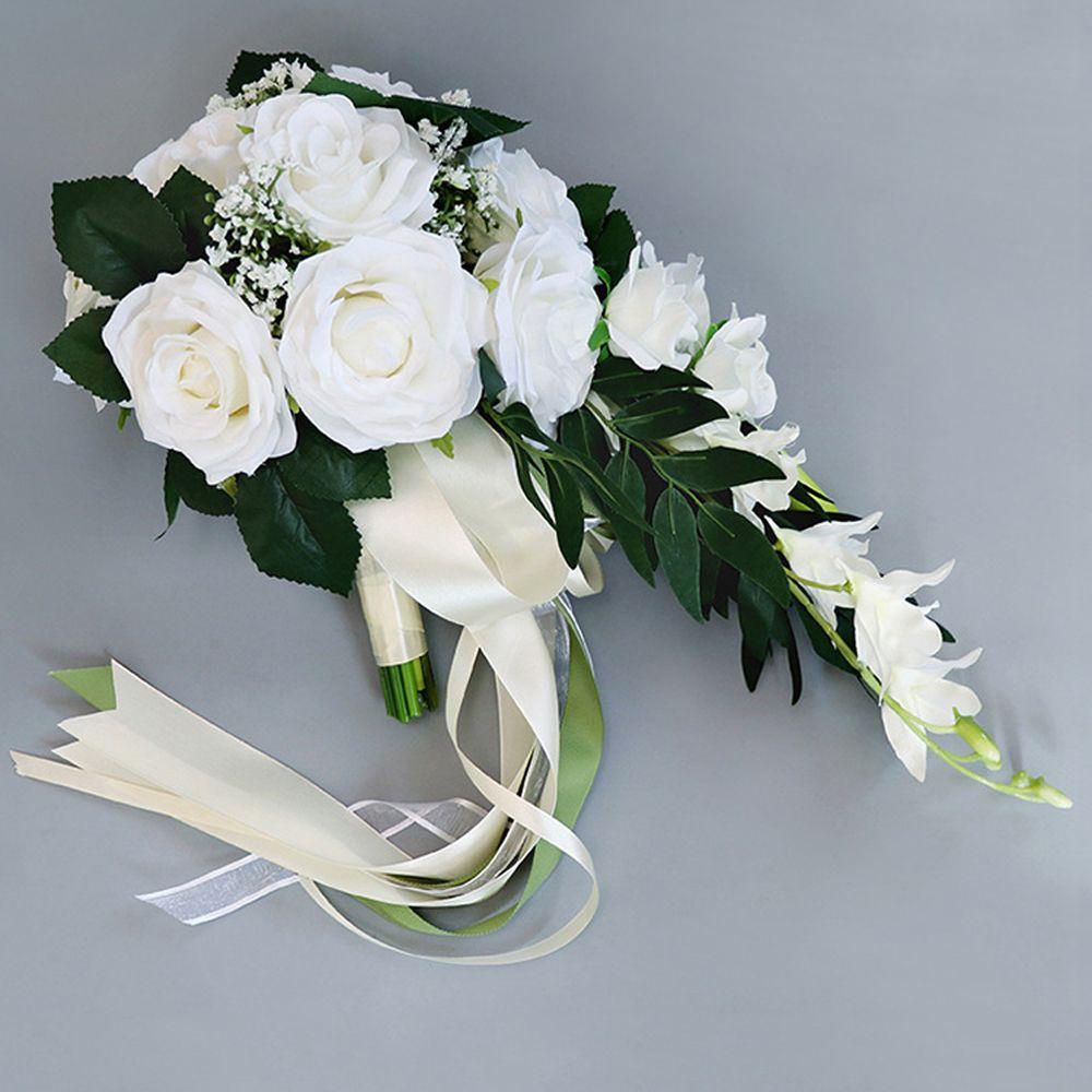 Bó Hoa Nhân Tạo Màu Trắng Làm Bằng Tay Cho Đám Cưới