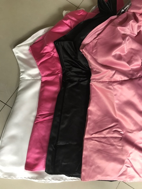 [Mã WASTMAY giảm 15% tối đa 30K đơn 150K] Đầm dự tiệc lệch vai nhíu bèo vai dáng A xinh cực - Maris dress | BigBuy360 - bigbuy360.vn