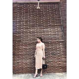 Áo dài ren phối chân váy xinh