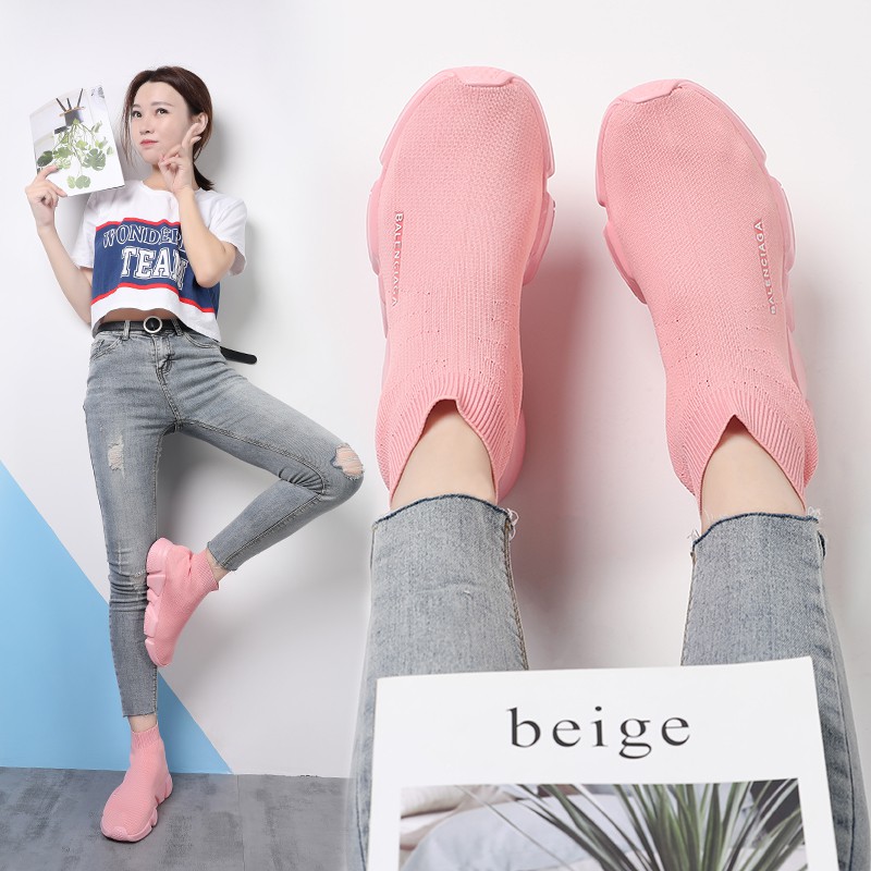 Giày Thể Thao size 36-45 Siêu Nhẹ Thoáng Khí Thời Trang Cho Nam Và Nữ