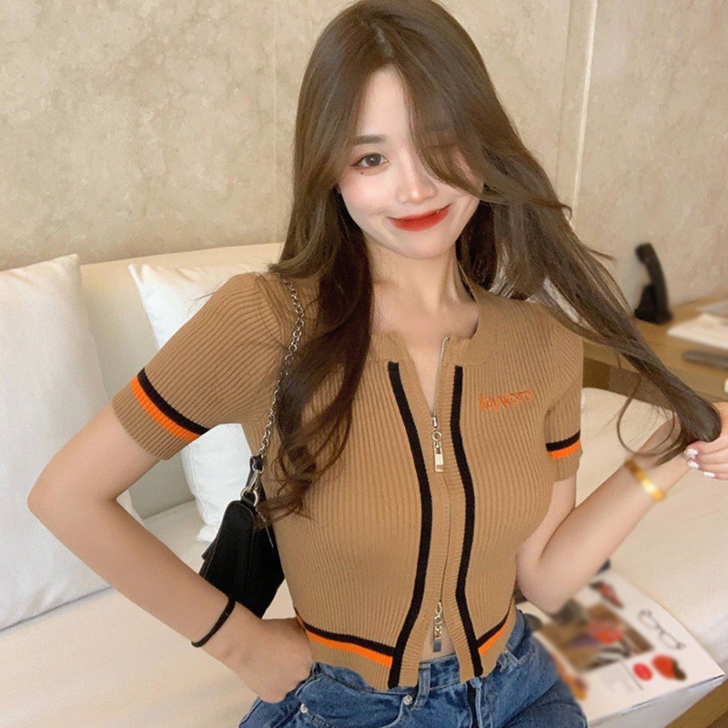Áo Croptop Dệt Kim Tay Ngắn Cổ Tròn Phối Khóa Kéo